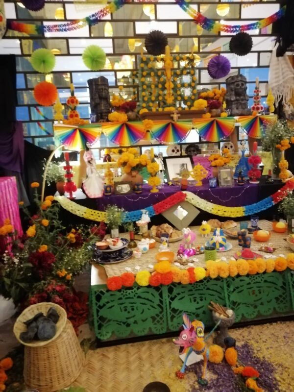 El altar de muertos fiesta mexicana