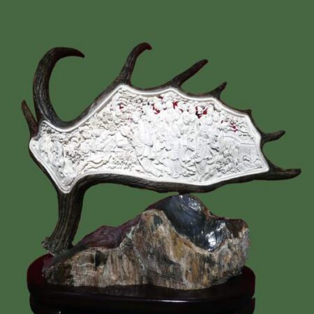 Horn carving