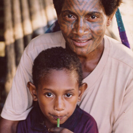 Facial tattoos in Oro Province