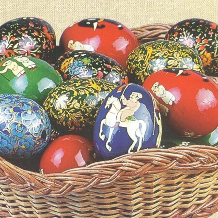 Kar-i-qalamdani (the painted papier-mâché of Kashmir)