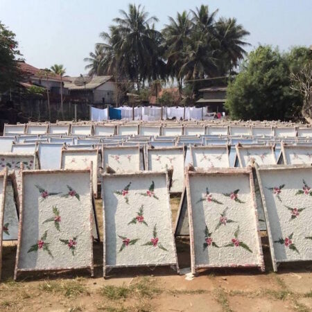 Saa paper (mulberry bark paper)